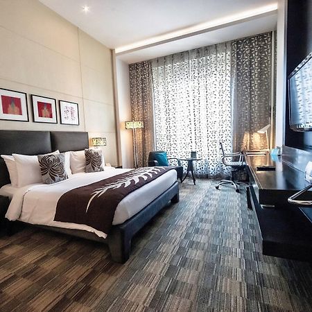 Meluha - The Fern Hotel Mumbai Exterior photo
