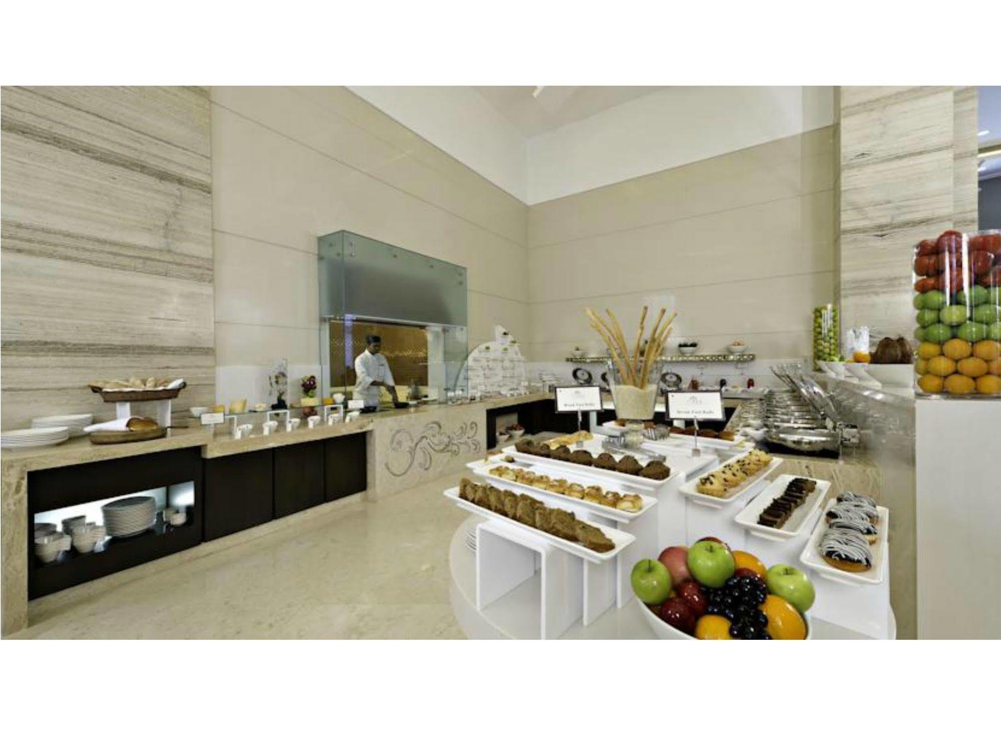Meluha - The Fern Hotel Mumbai Exterior photo