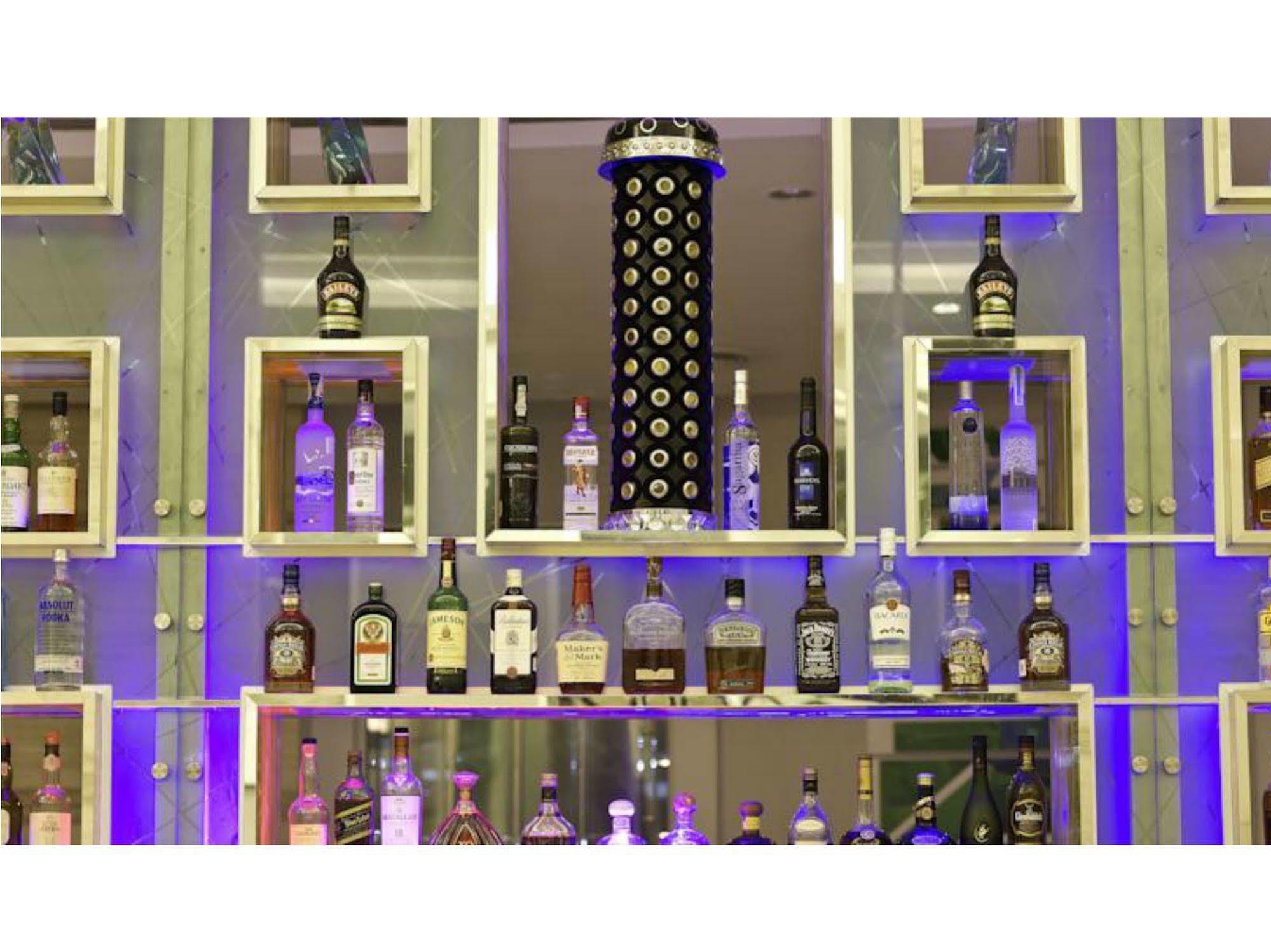 Meluha - The Fern Hotel Mumbai Exterior photo